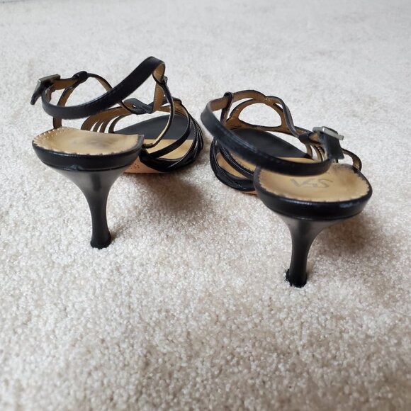 Yves Saint Laurent Black High Heel Sandals. Size 8 ½ M - Picture 9 of 10